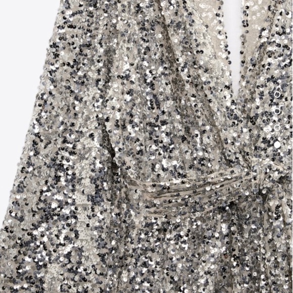 BNWT ZARA SEQUIN KNOTTED JUMPSUIT SZ MD - Picture 4 of 4